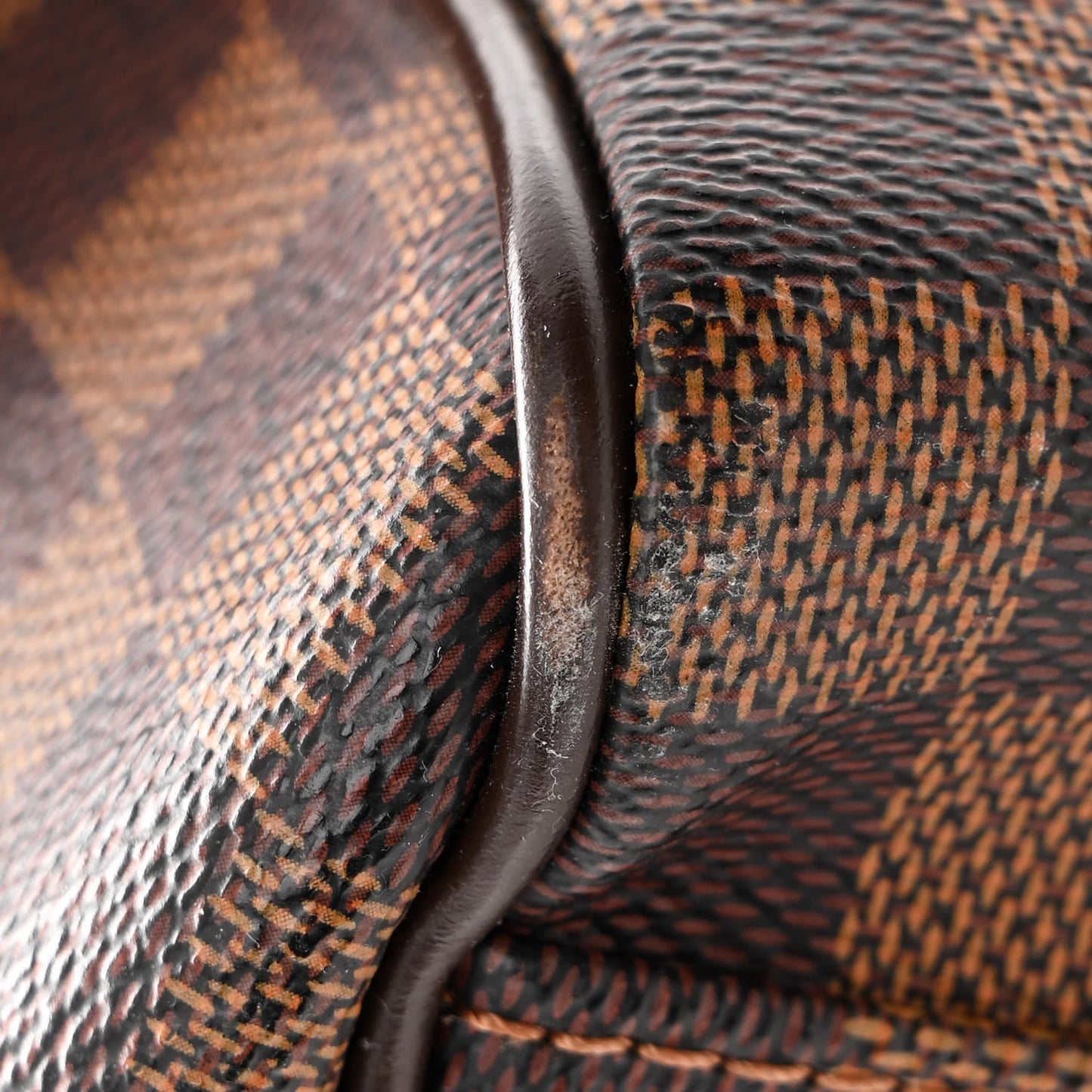 Damier Ebene Shelton GM