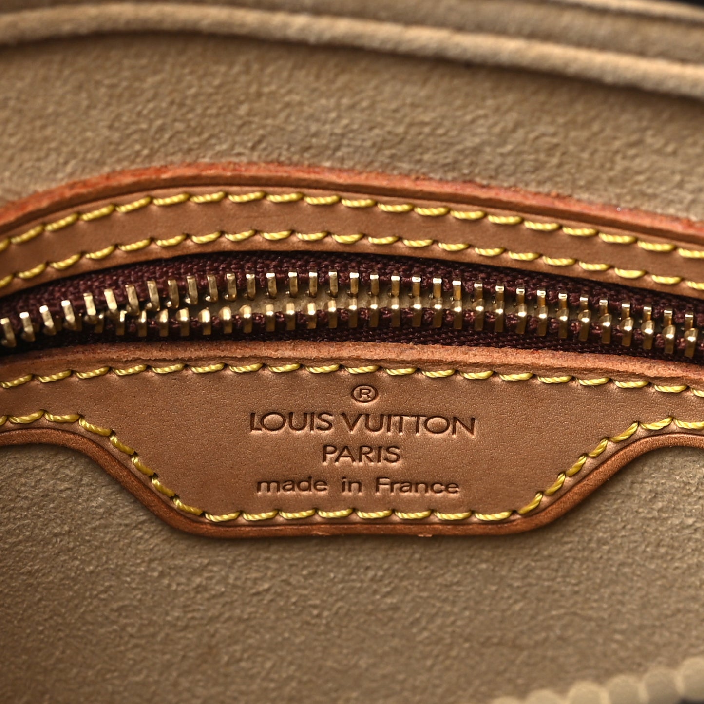 Monogram Looping MM