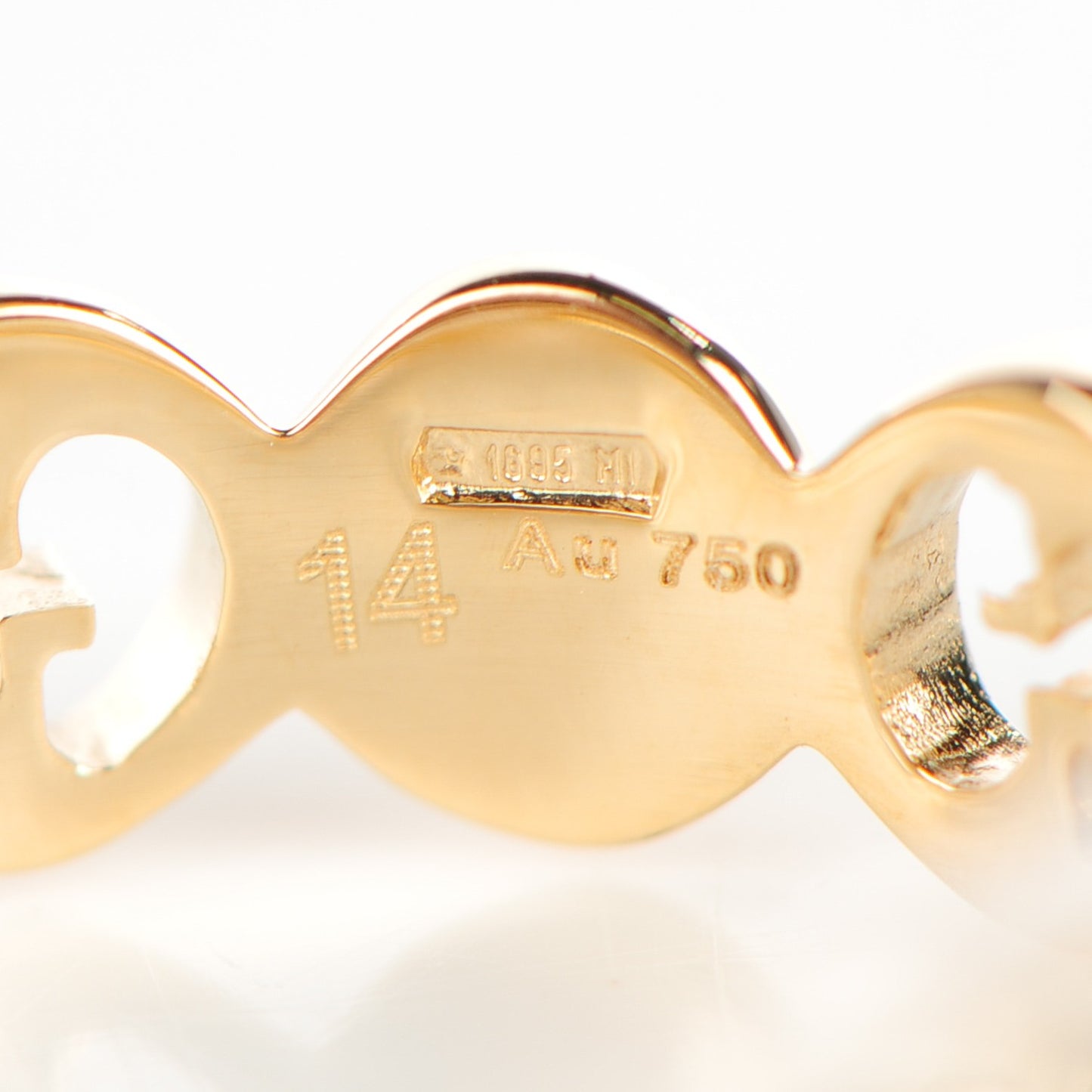 18K Yellow Gold 5mm 1973 Band Ring 6.5