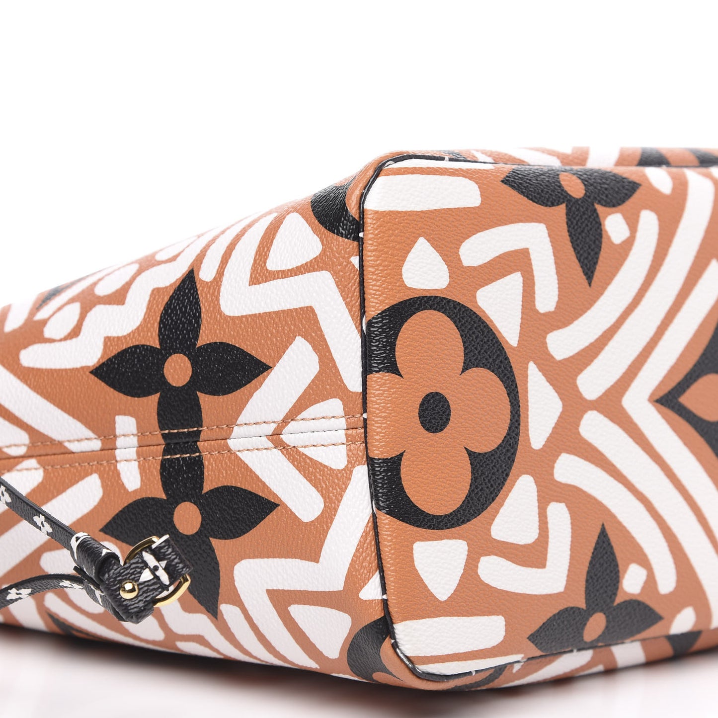 Monogram Giant Crafty Neverfull MM Creme Caramel