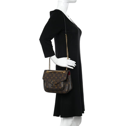 Louis Vuitton Monogram Passy 2 of 9