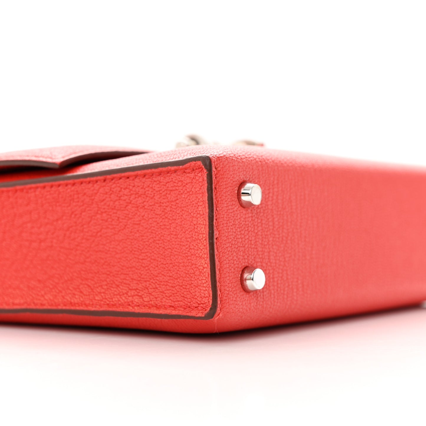 Chevre Mysore Mini Verrou Chaine Bag Rouge Tomate