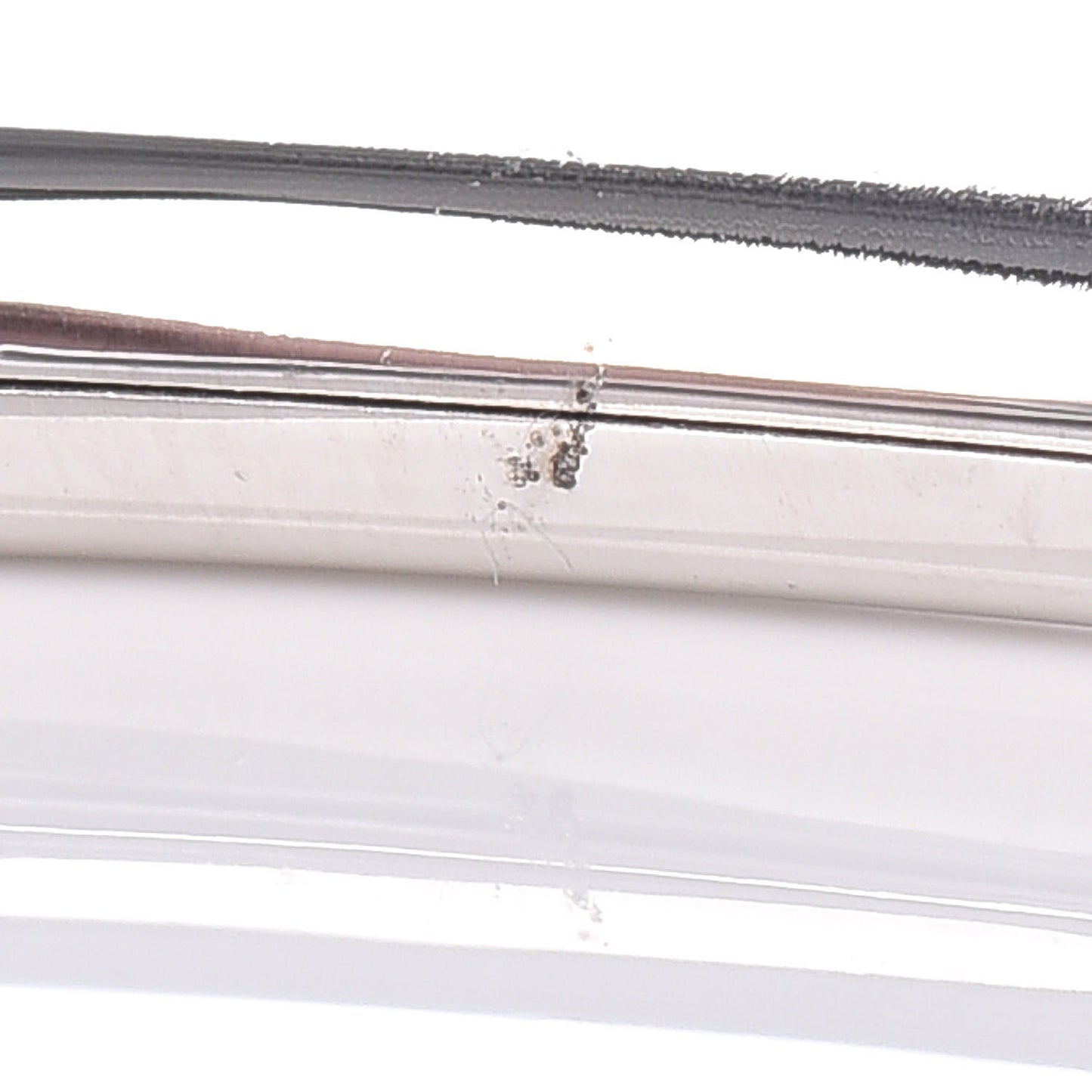 18K White Gold T Wire Bracelet