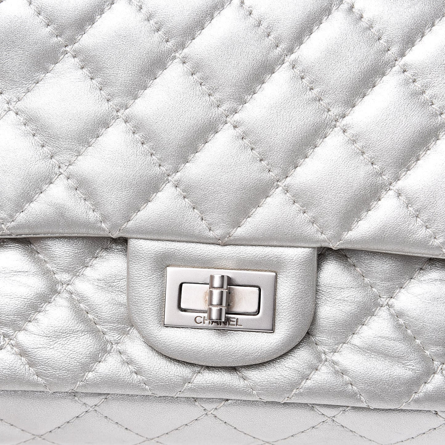 Metallic Aged Calfskin 2.55 Reissue 225 Flap Silver