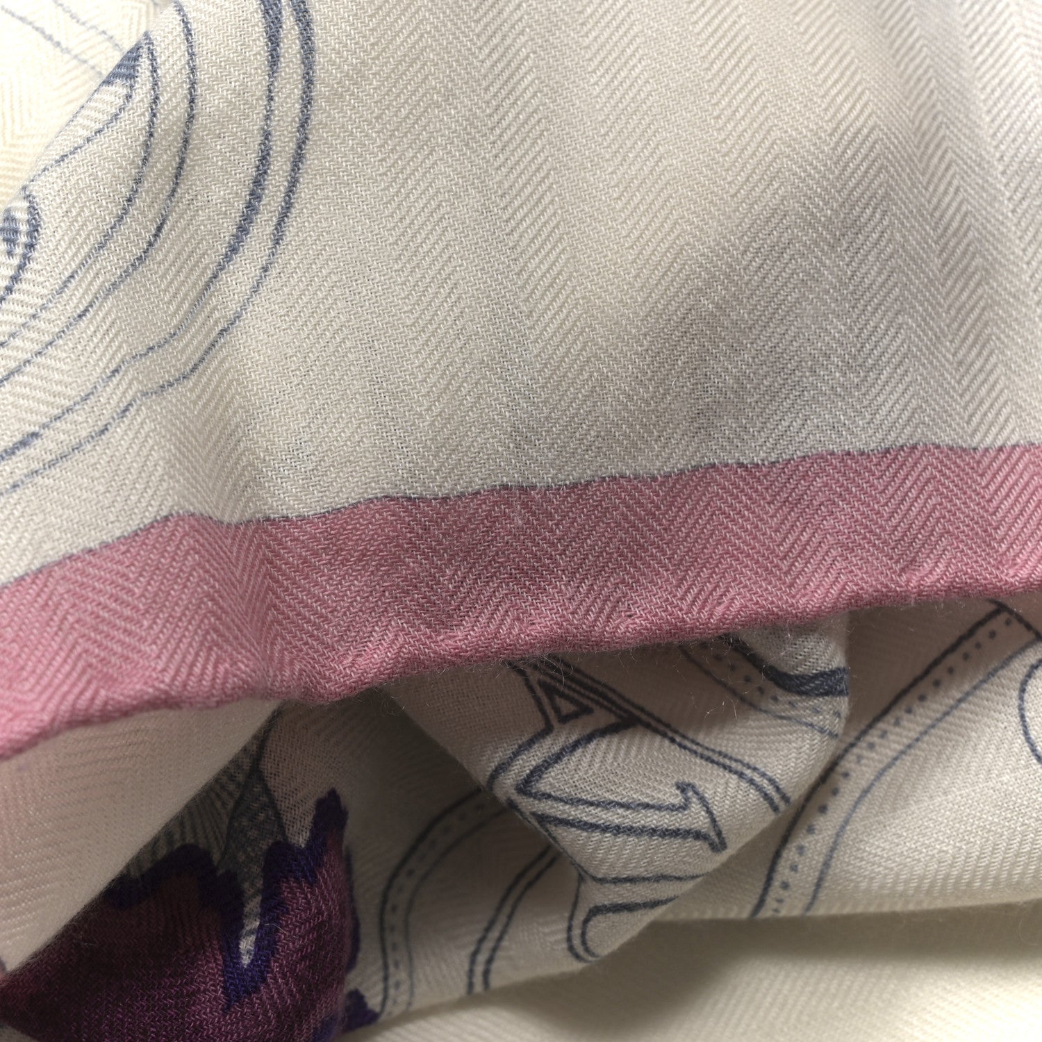 Hermes Cashmere Silk Cavalcadour Shawl 140 Blanc Violet Rose 7 of 7