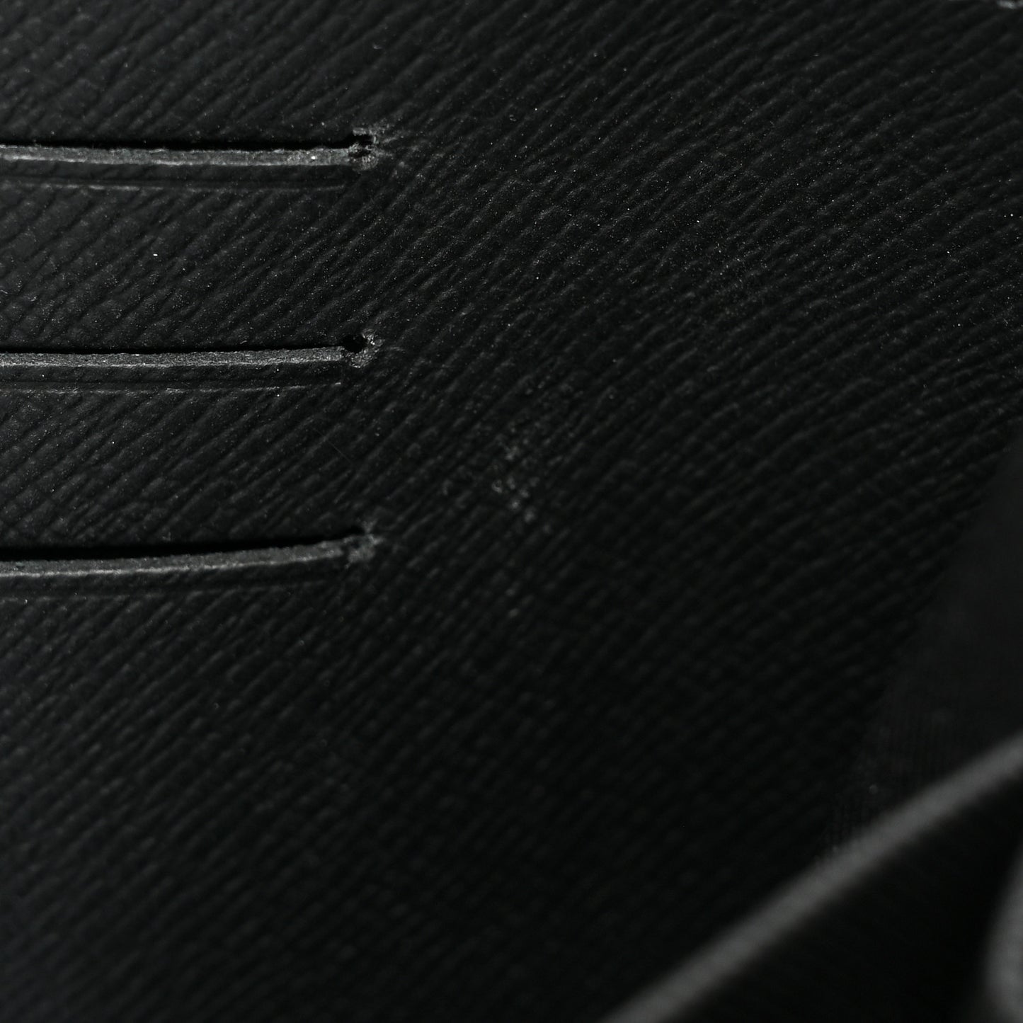 Damier Graphite Alpha Wearable Wallet