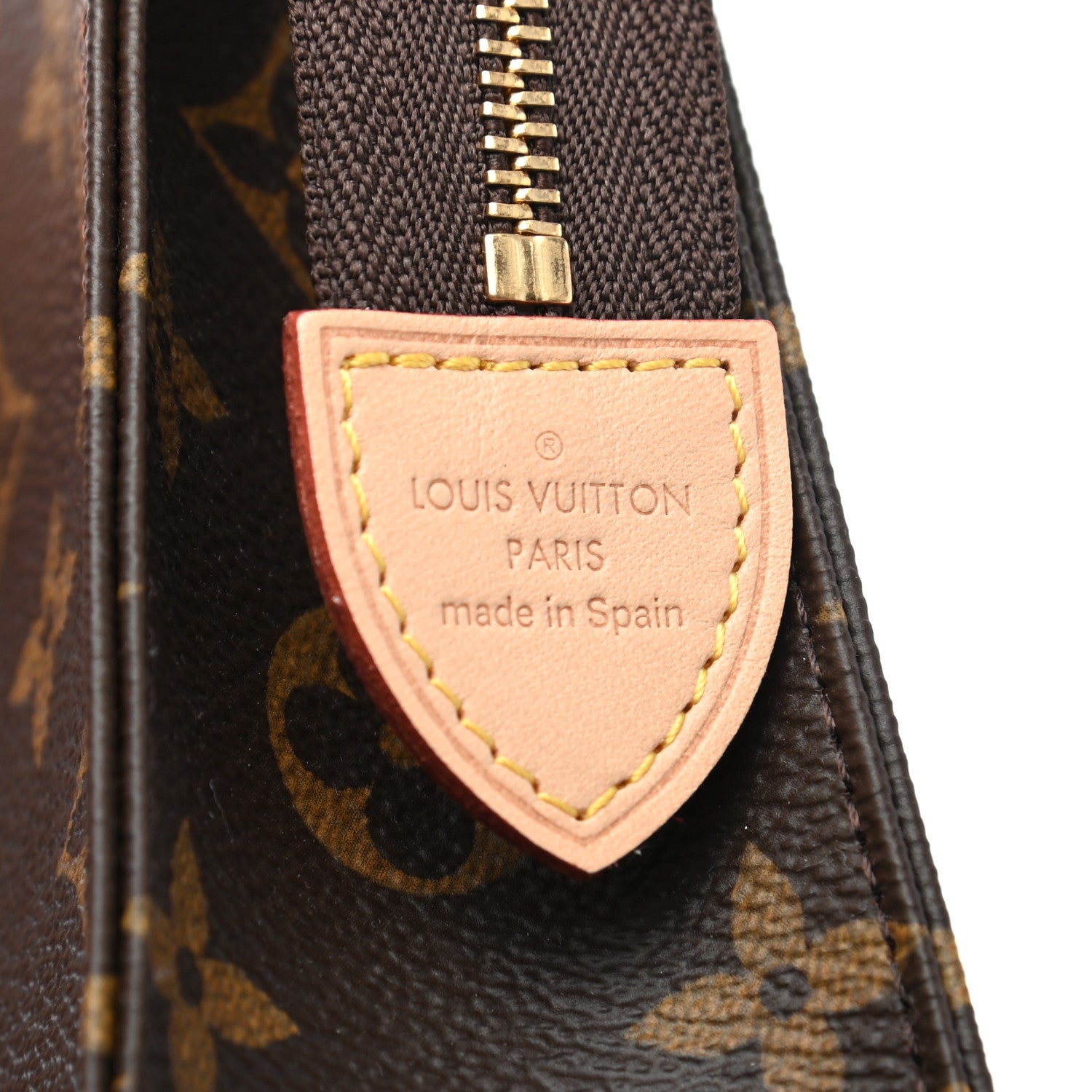 Louis Vuitton Monogram Toiletry Pouch 19 6 of 7