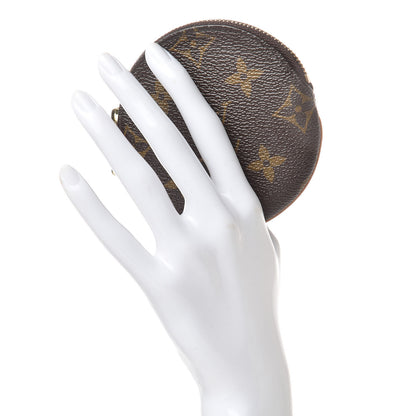 Louis Vuitton Monogram Round Coin Purse 2 of 7