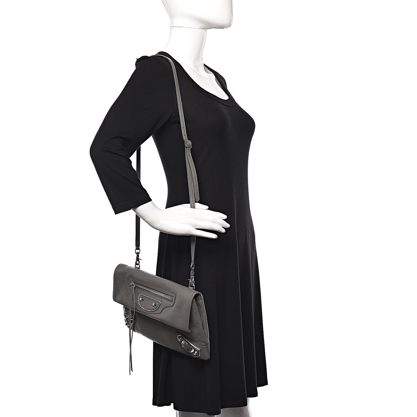 Chevre Silver Metallic Edge Hardware Envelope Clutch Gris Acier