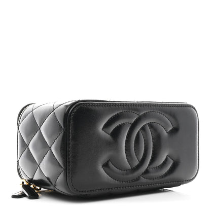 Chanel Shiny Lambskin Quilted Small Vanity Case With Chain Black 4 of 10