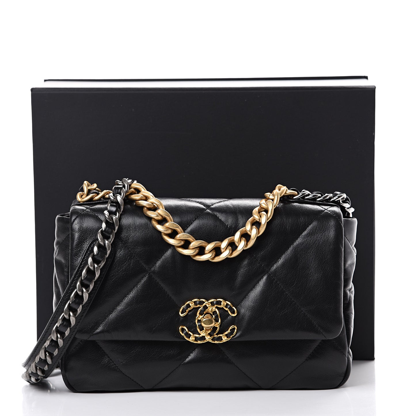 Goatskin Quilted Medium 19 Flap Black