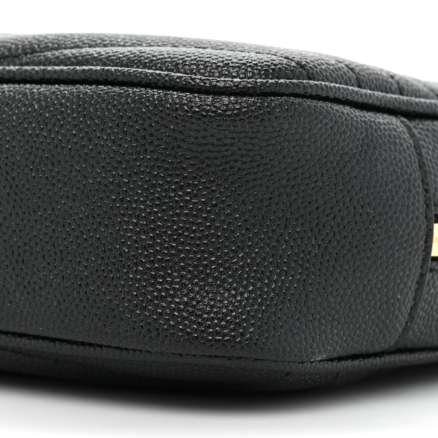Saint Laurent Grain De Poudre Matelasse Monogram Mini Lou Camera Bag Black 8 of 8