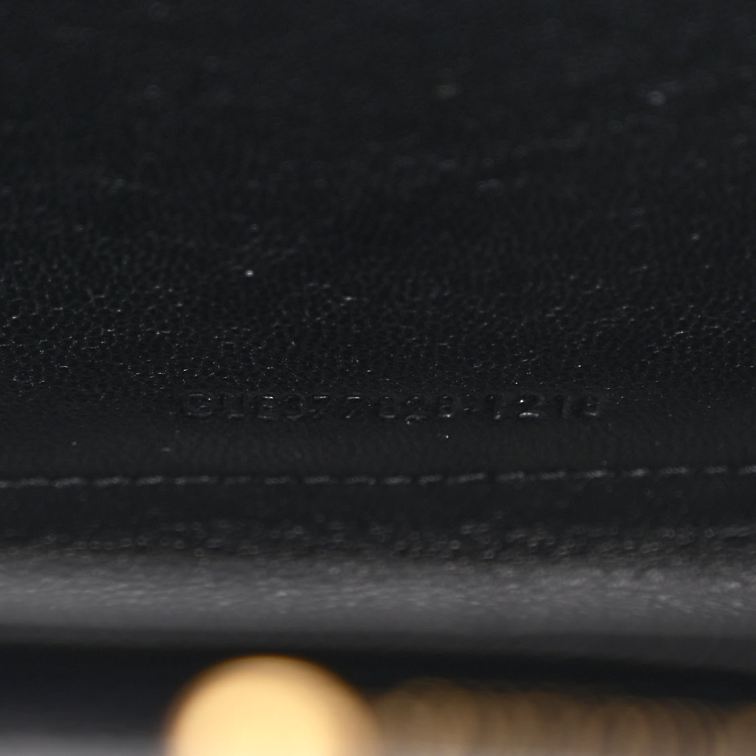 Saint Laurent Grain De Poudre Matelasse Chevron Monogram Chain Wallet Black 9 of 12