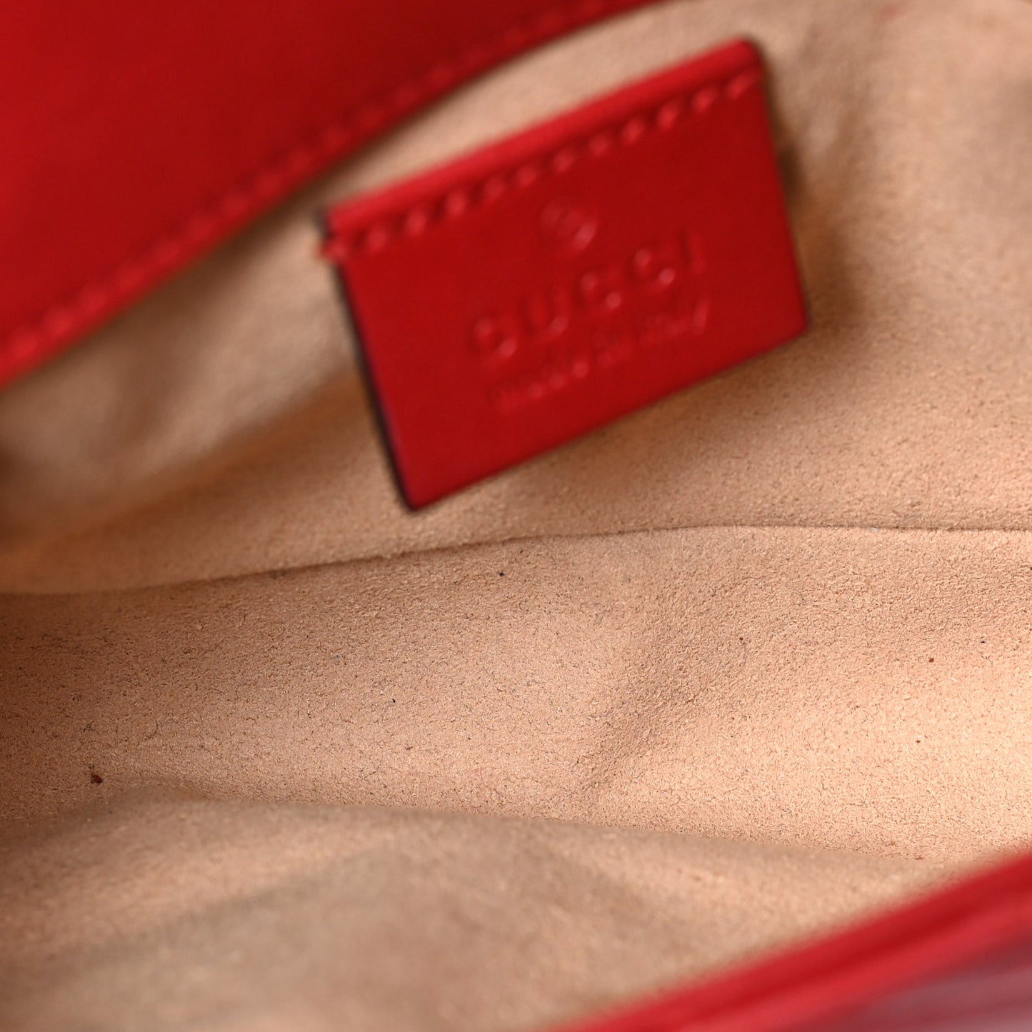 Calfskin Matelasse Super Mini GG Marmont Shoulder Bag Hibiscus Red