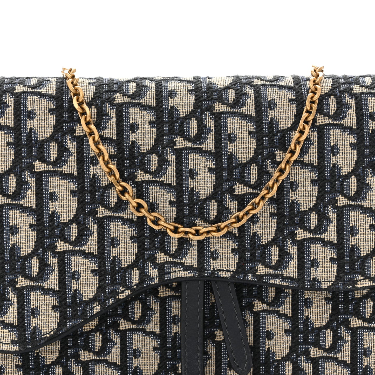 Oblique Saddle Chain Pouch Blue