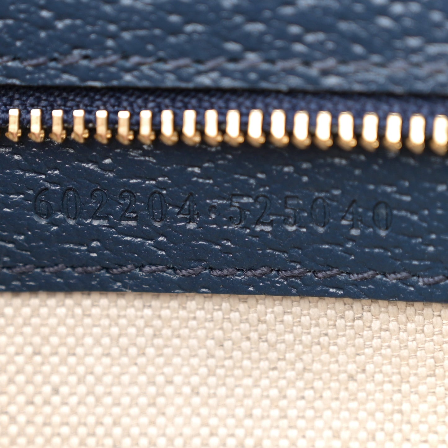 Raffia Textured Dollar Calfskin GG Monogram Horsebit 1955 Shoulder Bag Natural Mystic White Blue Agata