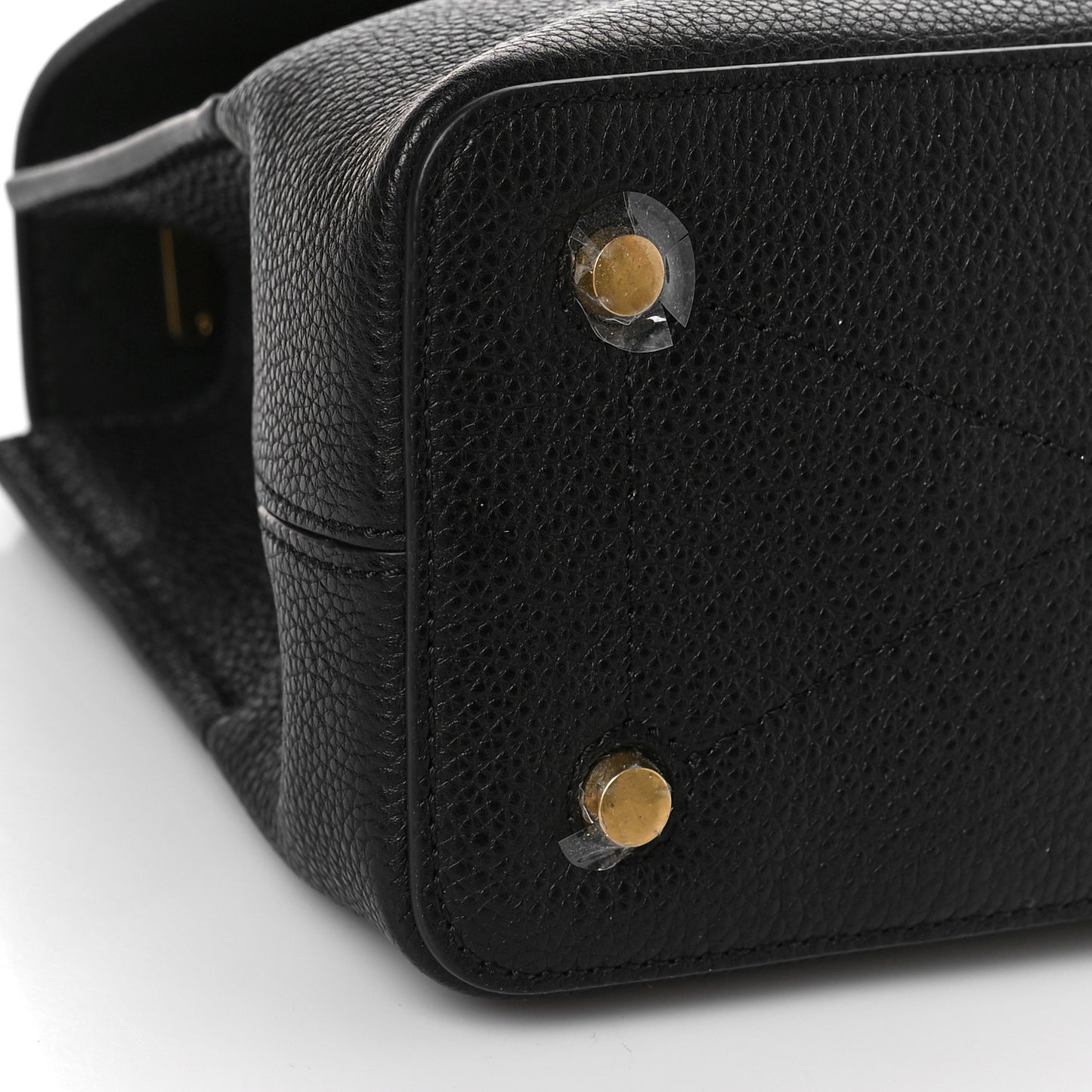 Small Classic Grain Calfskin Mini Seaton Black
