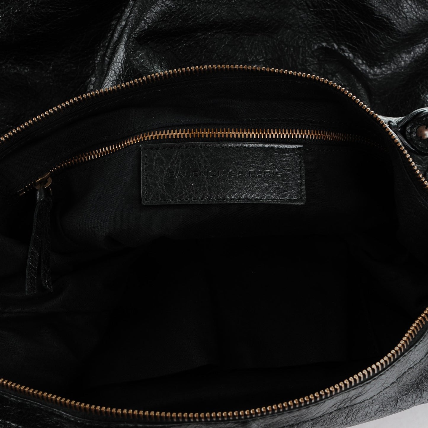 Agneau Classic Hardware Day Hobo Black