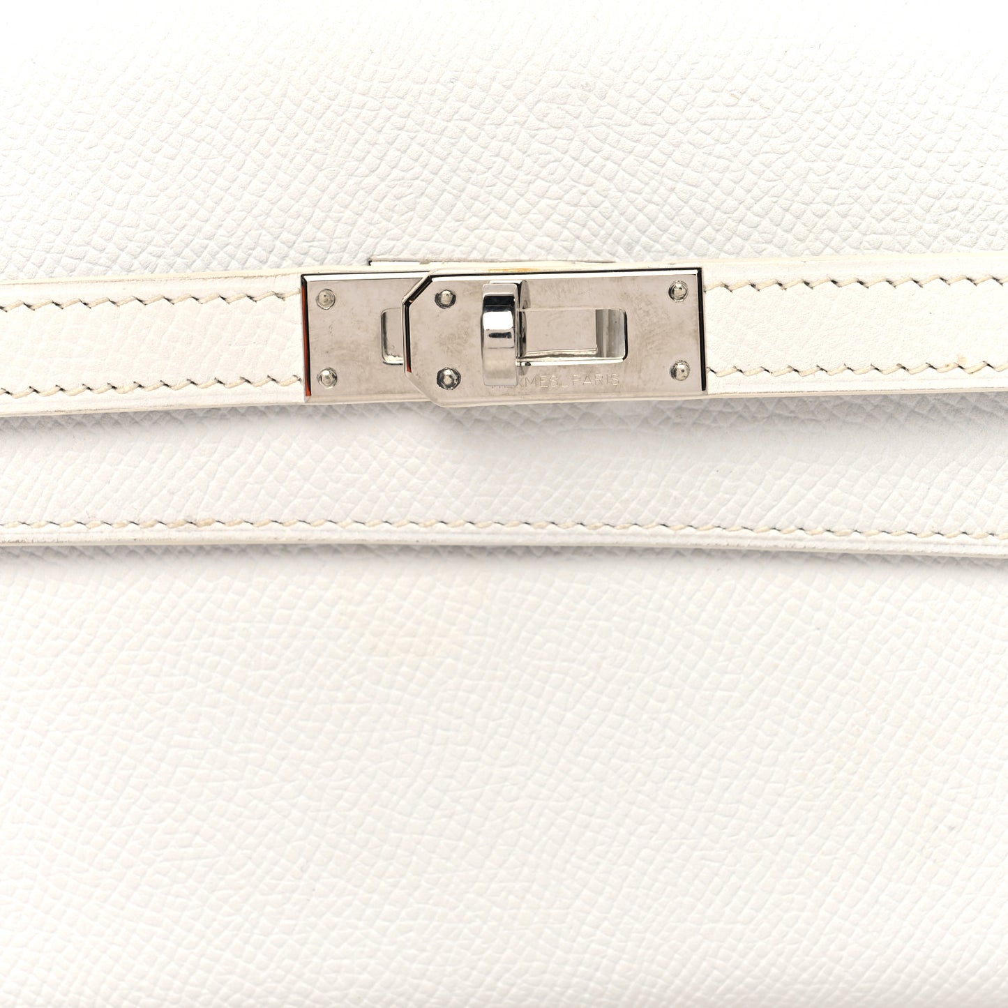 Epsom Kelly Longue Wallet White