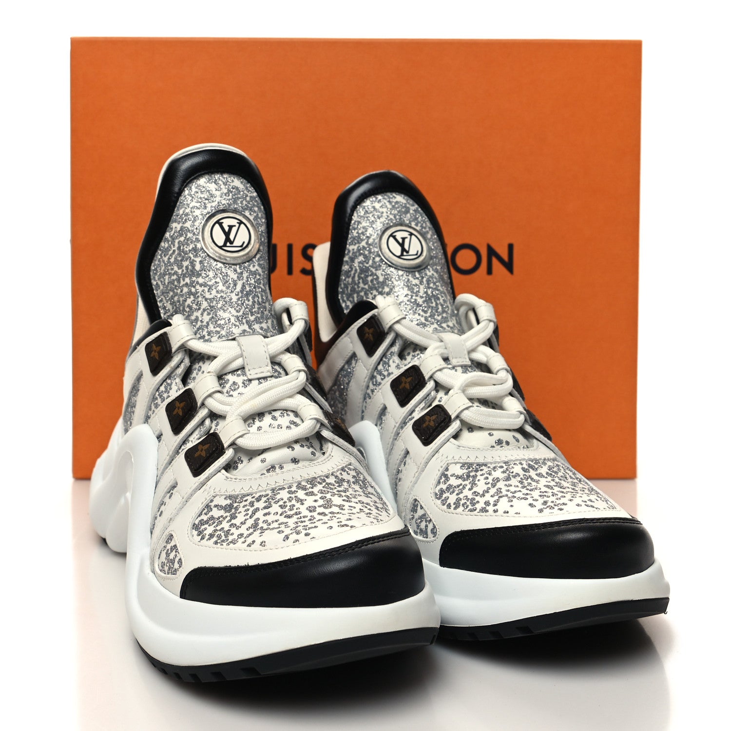 Louis Vuitton Monogram Calfskin LV Archlight Sneakers 40 White 9 of 9