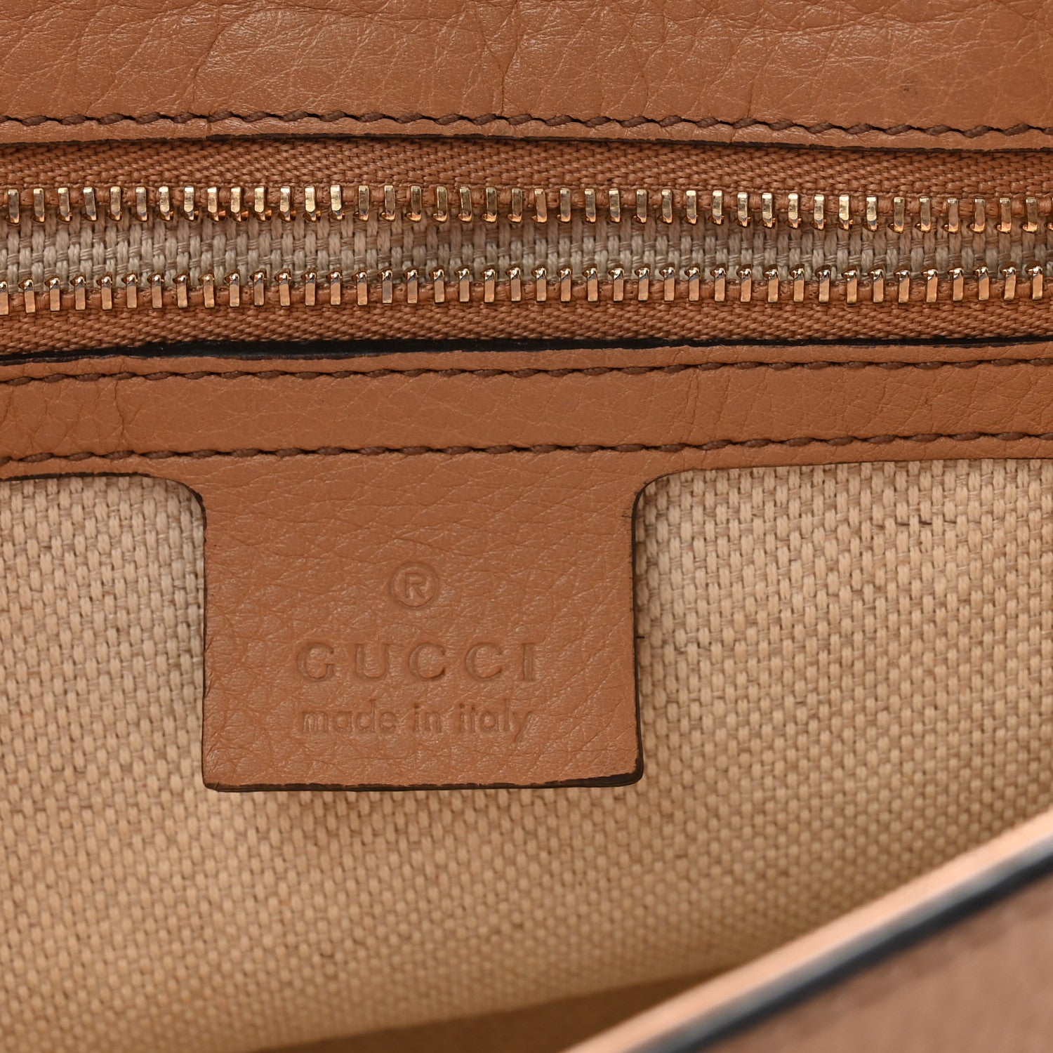 Gucci Pebbled Calfskin Medium Soho Flap Crossbody Camelia 6 of 10
