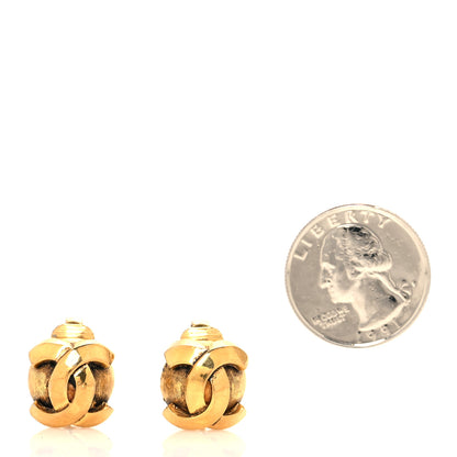 Chanel CC Clip On Earrings Gold 2 of 4