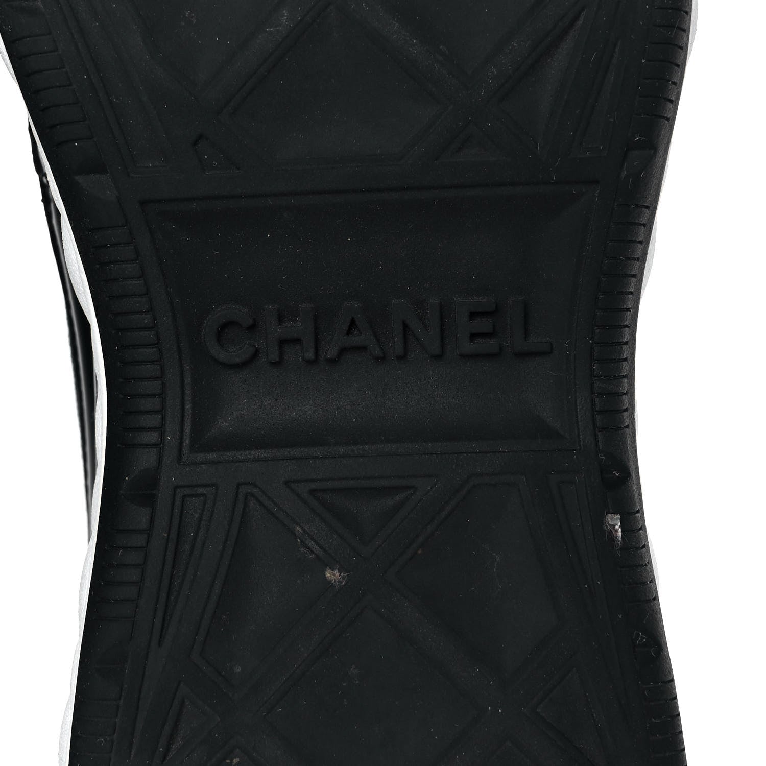 Chanel Velvet Calfskin Mixed Fibers CC Sneakers 39 Black 6 of 9