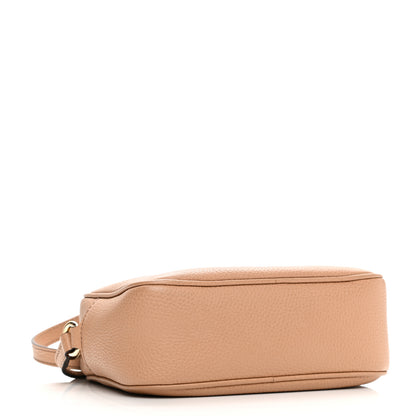 Gucci Pebbled Calfskin Small Soho Disco Bag Camelia 4 of 11