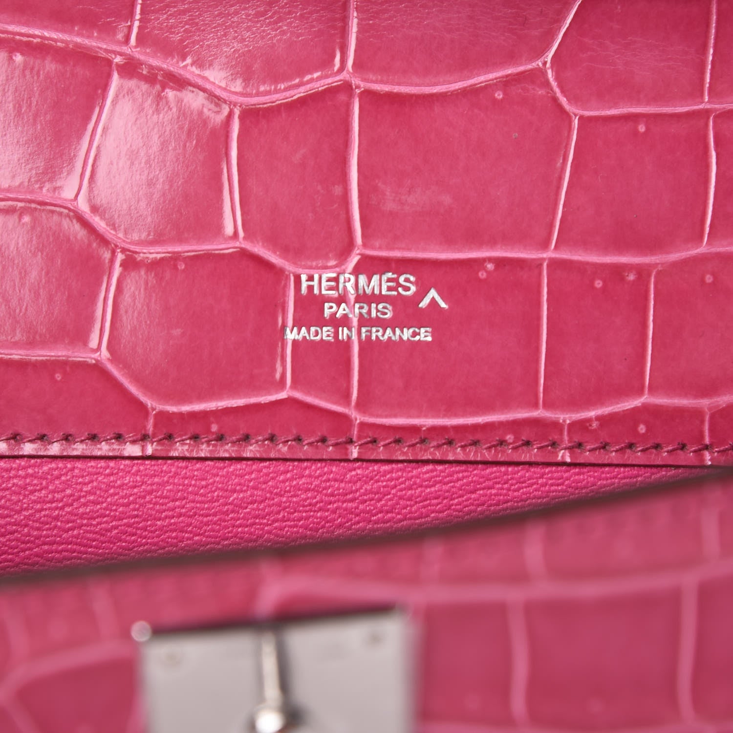 Hermes Shiny Porosus Crocodile 18K White Gold Diamond Kelly Cut Pochette Rose Tyrien 19 of 27
