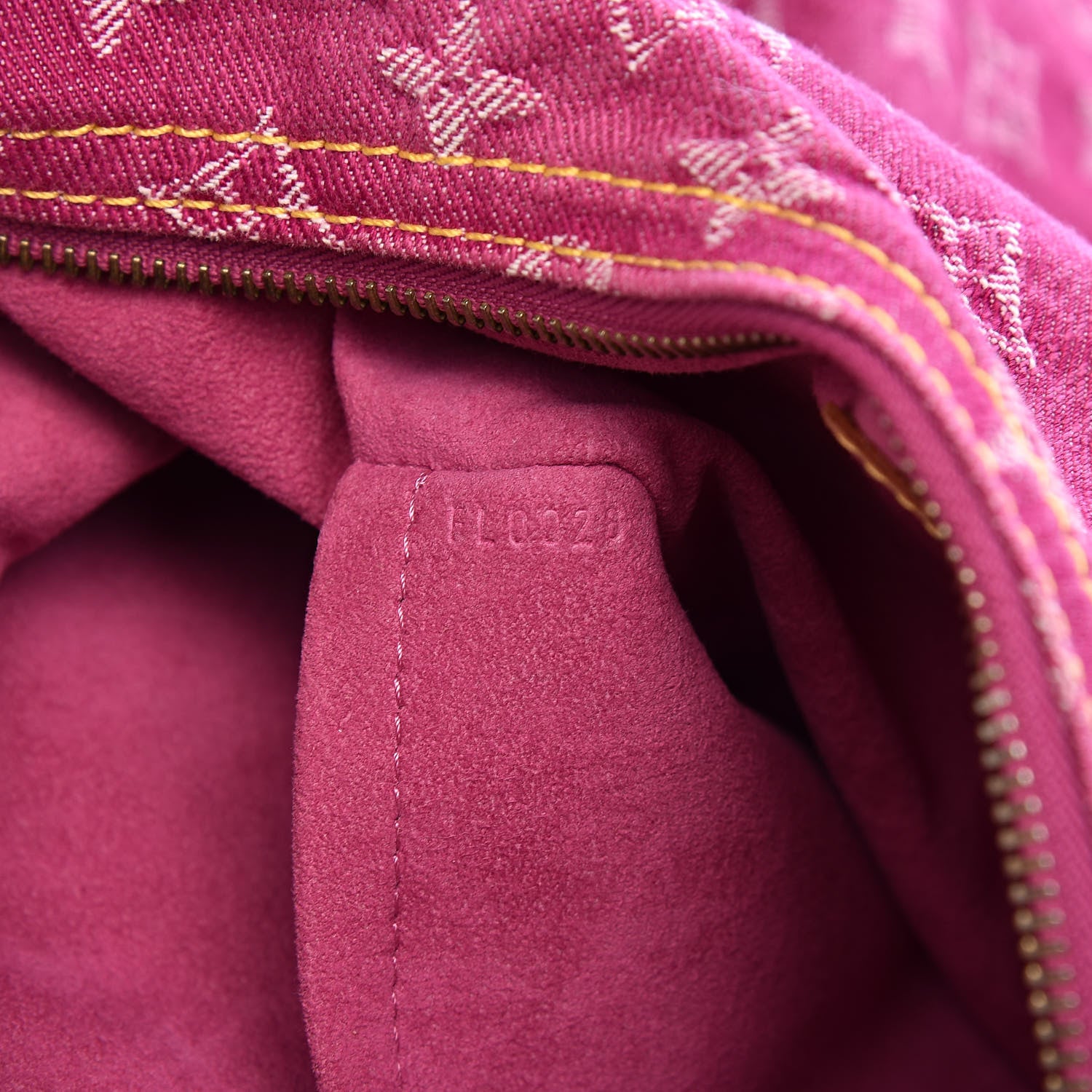 Louis Vuitton Denim Baggy GM Fuchsia 7 of 10