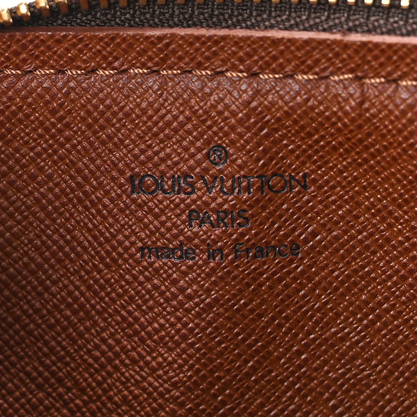 Monogram Papillon 26