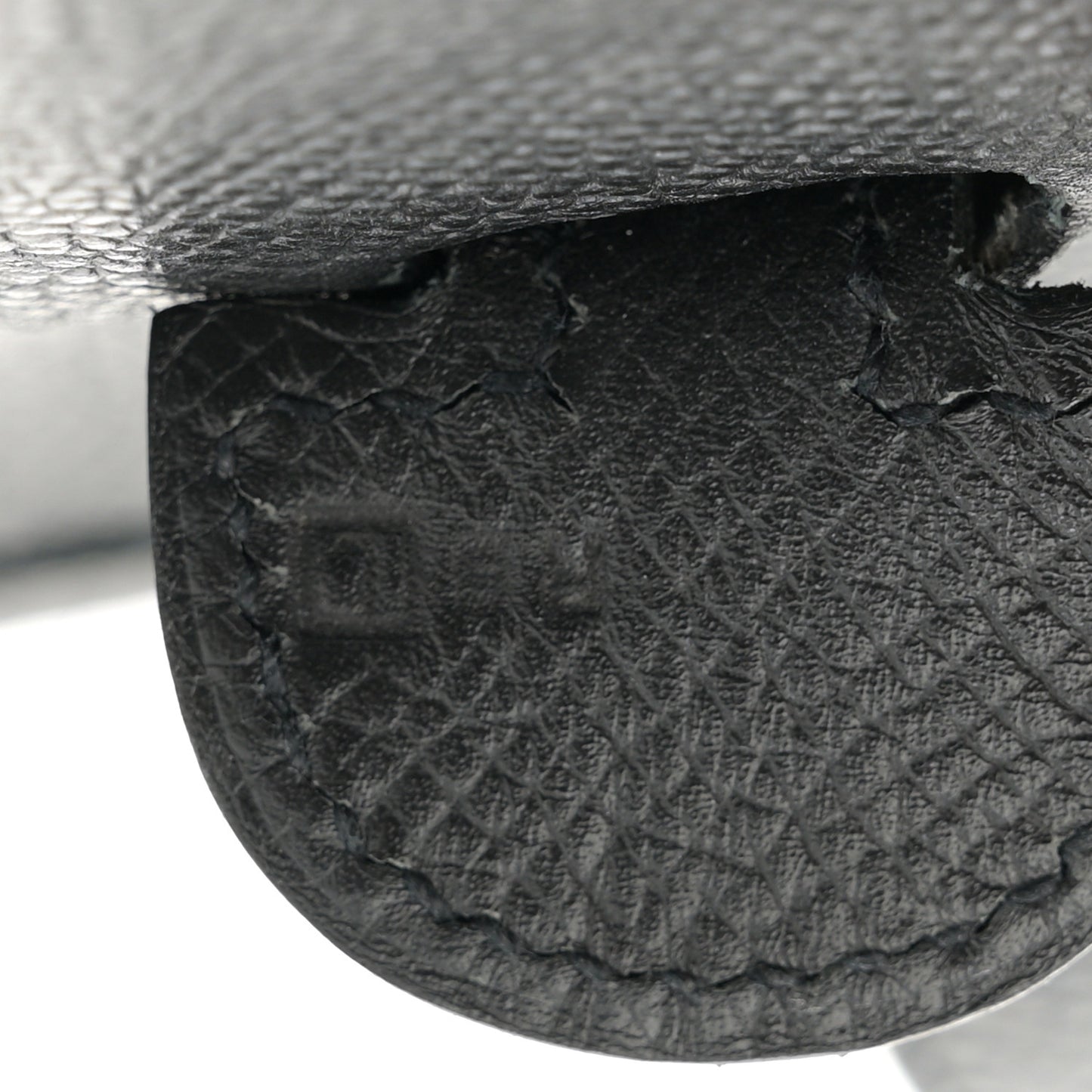 Epsom Evelyne III PM Black