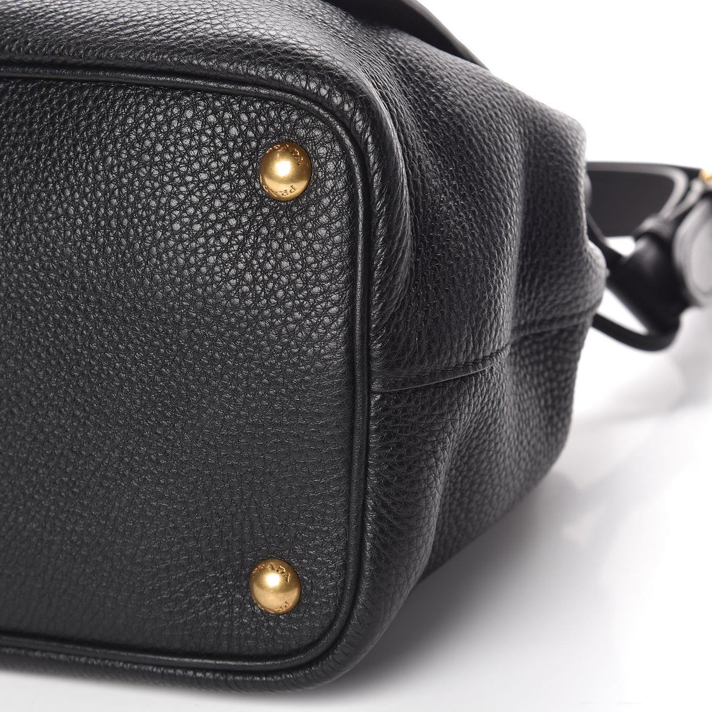 Vitello Daino Flap Shoulder Bag Black