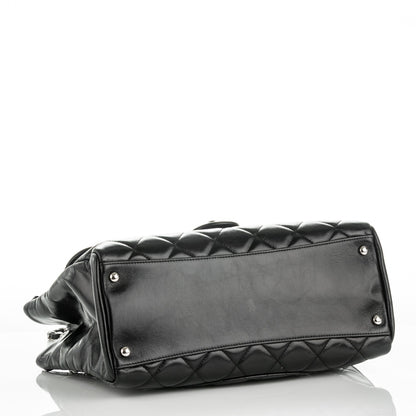 Chanel Glazed Calfskin Quilted Small CC Delivery Tote Black 4 of 10