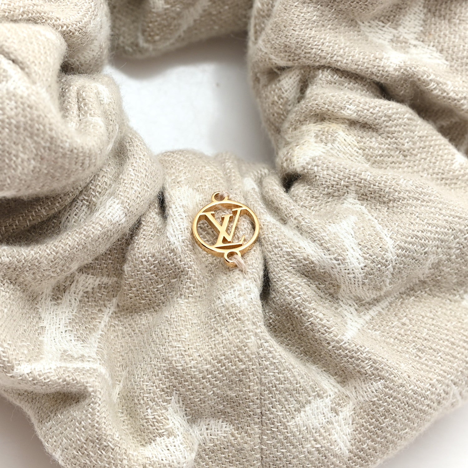Louis Vuitton Cotton Denim Chouchou Scrunchy Beige 3 of 3