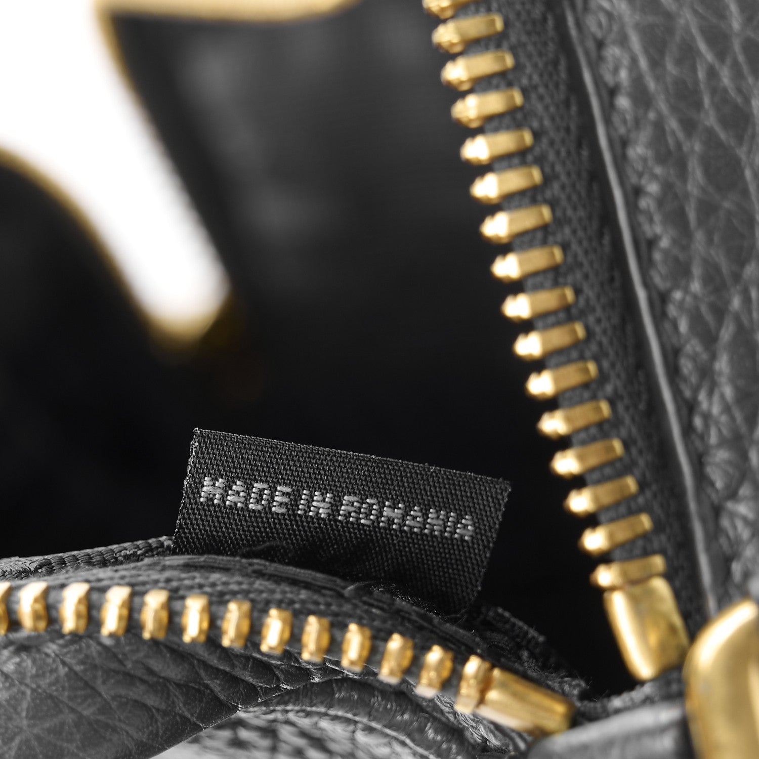 Prada Vitello Daino Camera Bag Smeraldo 8 of 11