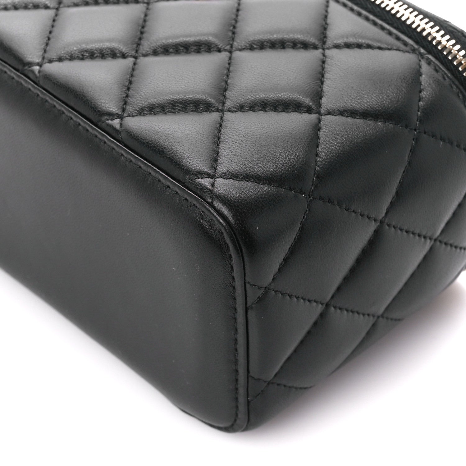 Chanel Lambskin Quilted Pearl Crush Small Vanity Case With Chain Black 10 of 11