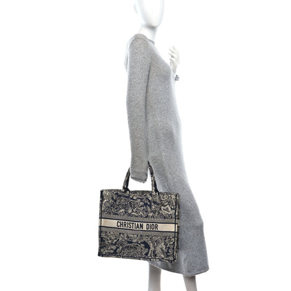 Christian Dior Canvas Embroidered Large Dioriviera Toile De Jouy Reverse Book Tote Blue 2 of 10