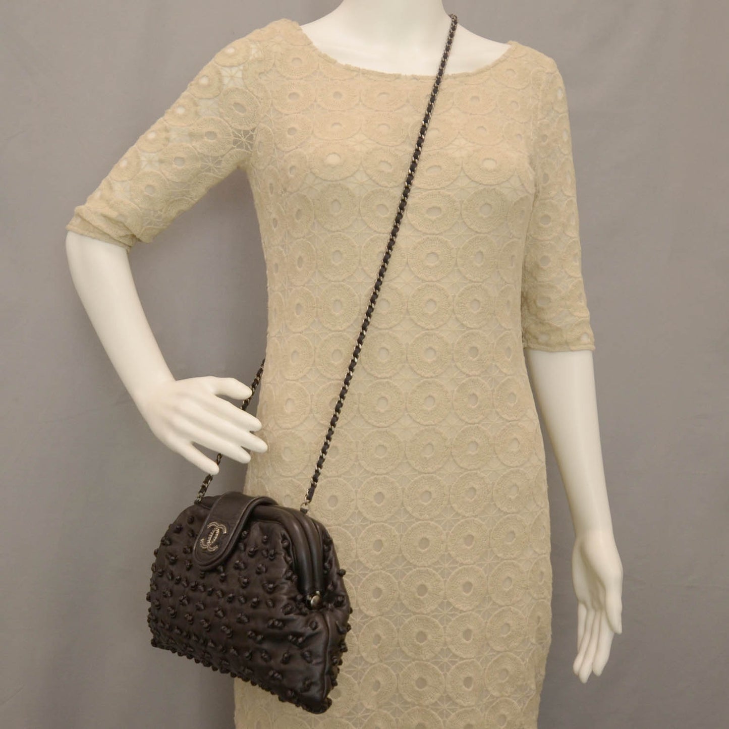 Lambskin Chic Knot Clutch Bag Black