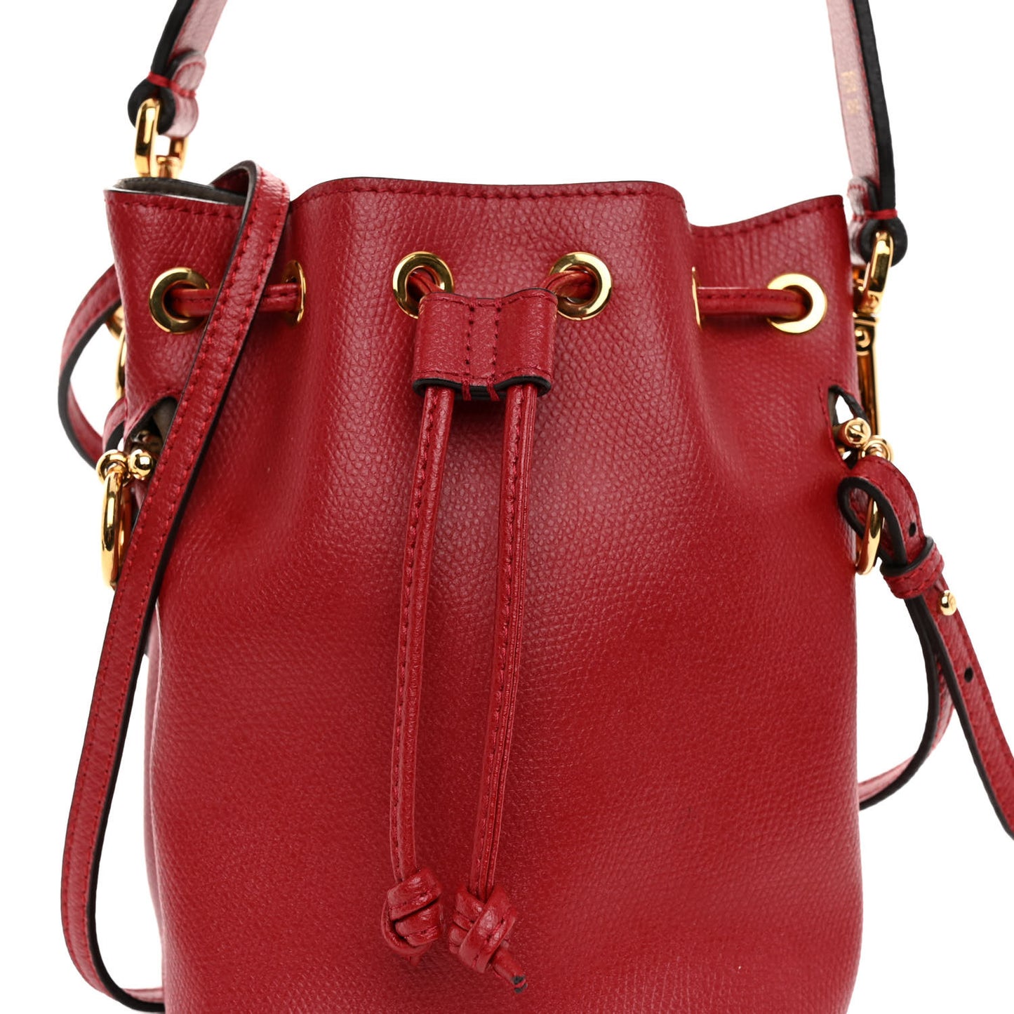 Vitello Cruise F is Fendi Mini Mon Tresor Bucket Bag Fragola