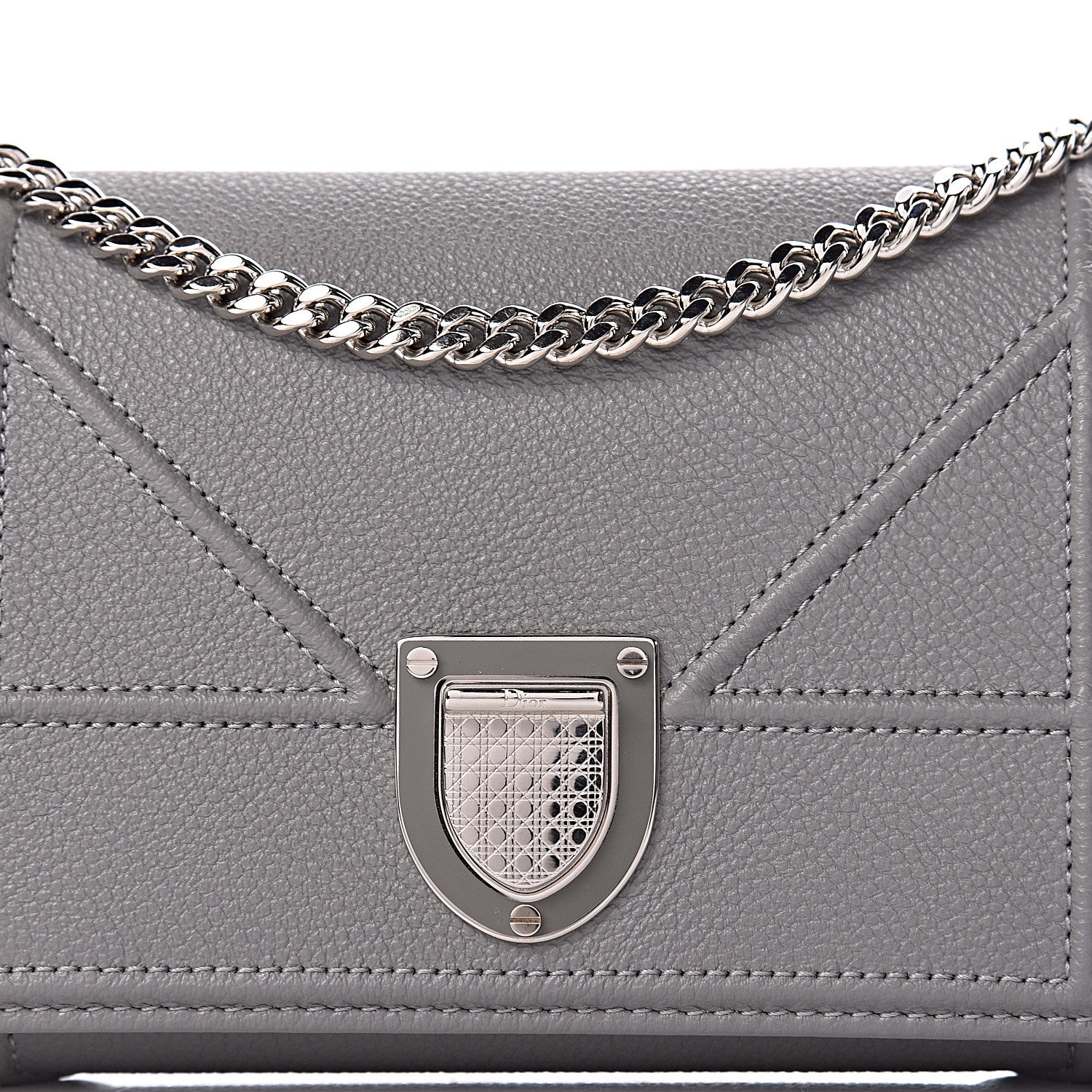 Christian Dior Grained Calfskin Diorama Croisiere Chain Wallet Gris 10 of 10