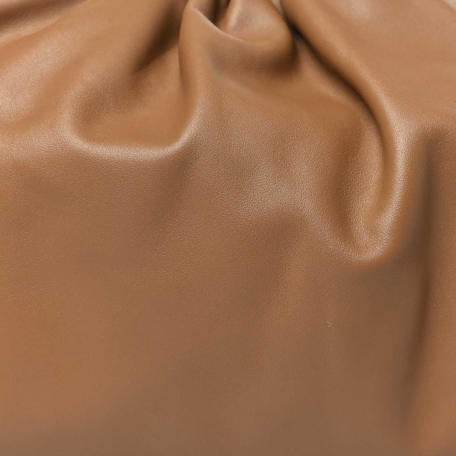 Bottega Veneta Smooth Butter Calf The Pouch Oversized Clutch Cammello 8 of 10