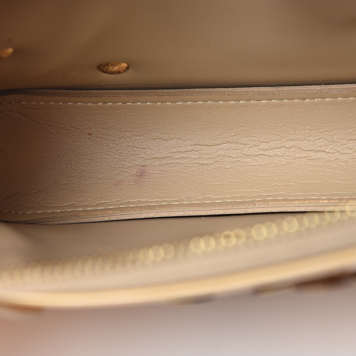 Louis Vuitton Vernis Lexington Fleurs Pochette Beige 7 of 8