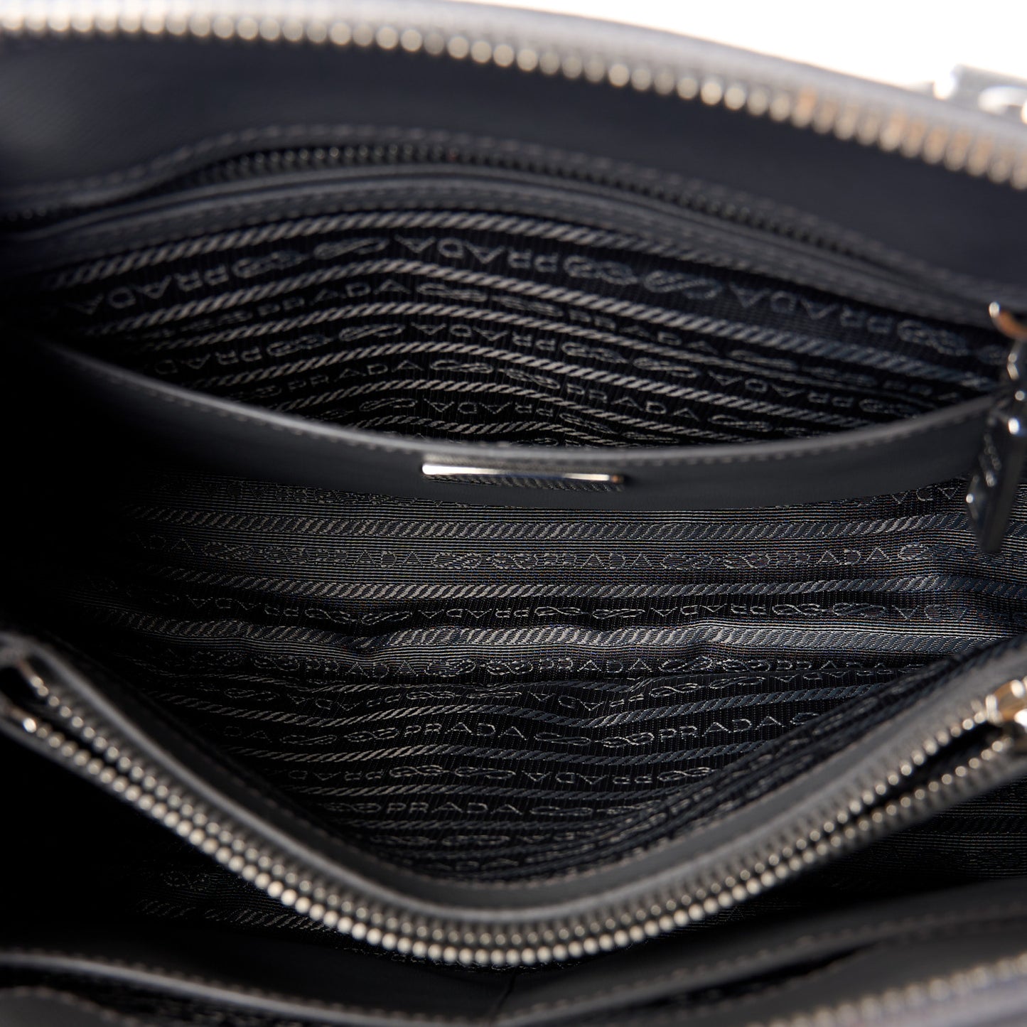 Saffiano Lux Medium Promenade Tote Marmo