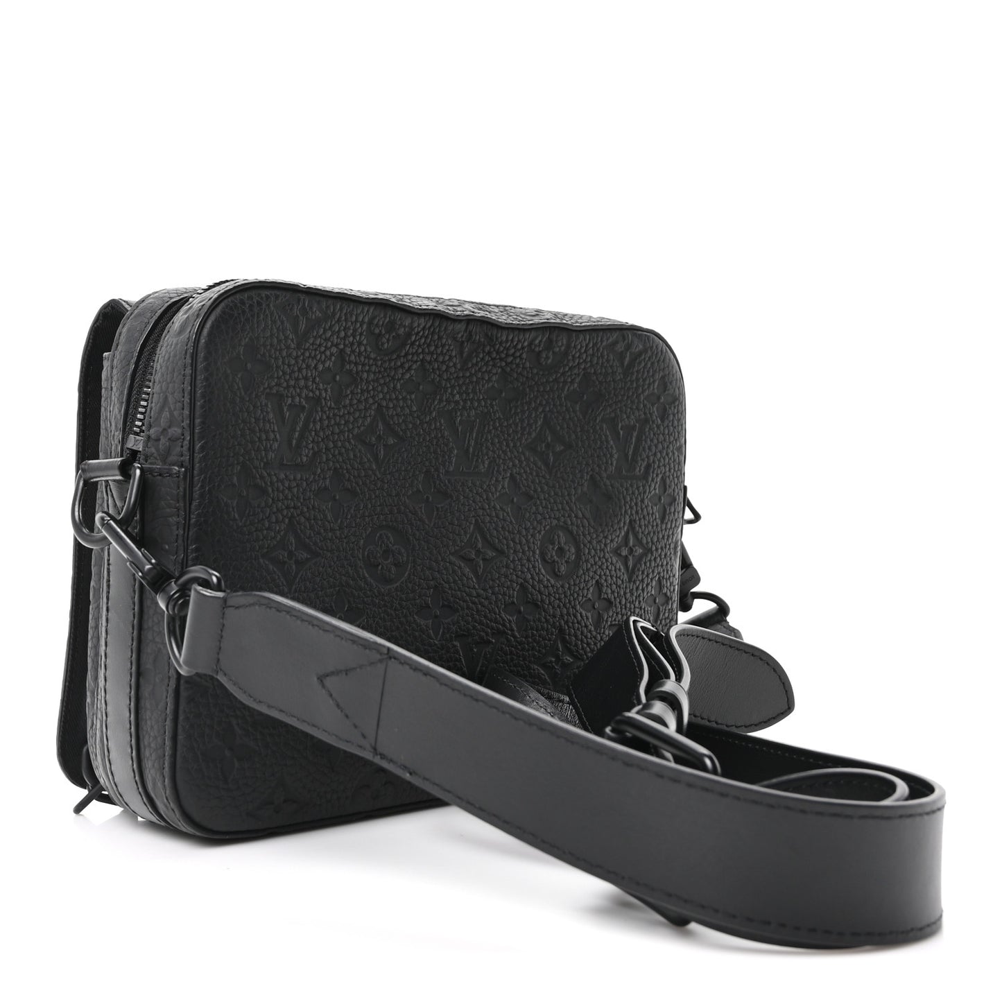 Taurillon Monogram Steamer Messenger Black