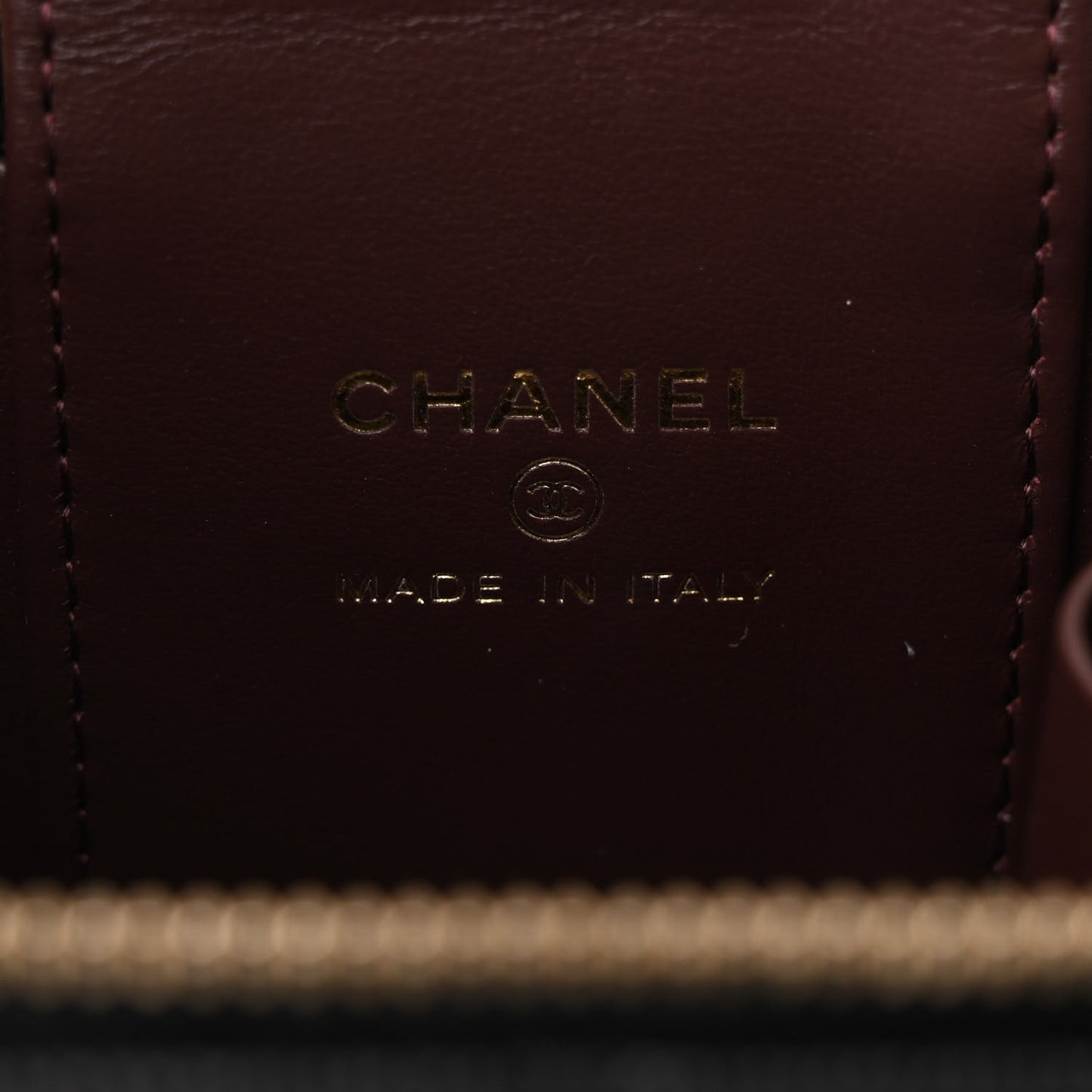 Caviar Quilted Mini Vanity Case With Chain Black