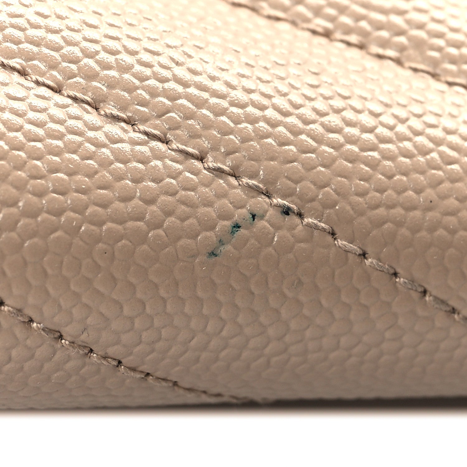 Saint Laurent Grain De Poudre Matelasse Chevron Monogram Zipped Card Case Dark Beige 9 of 9