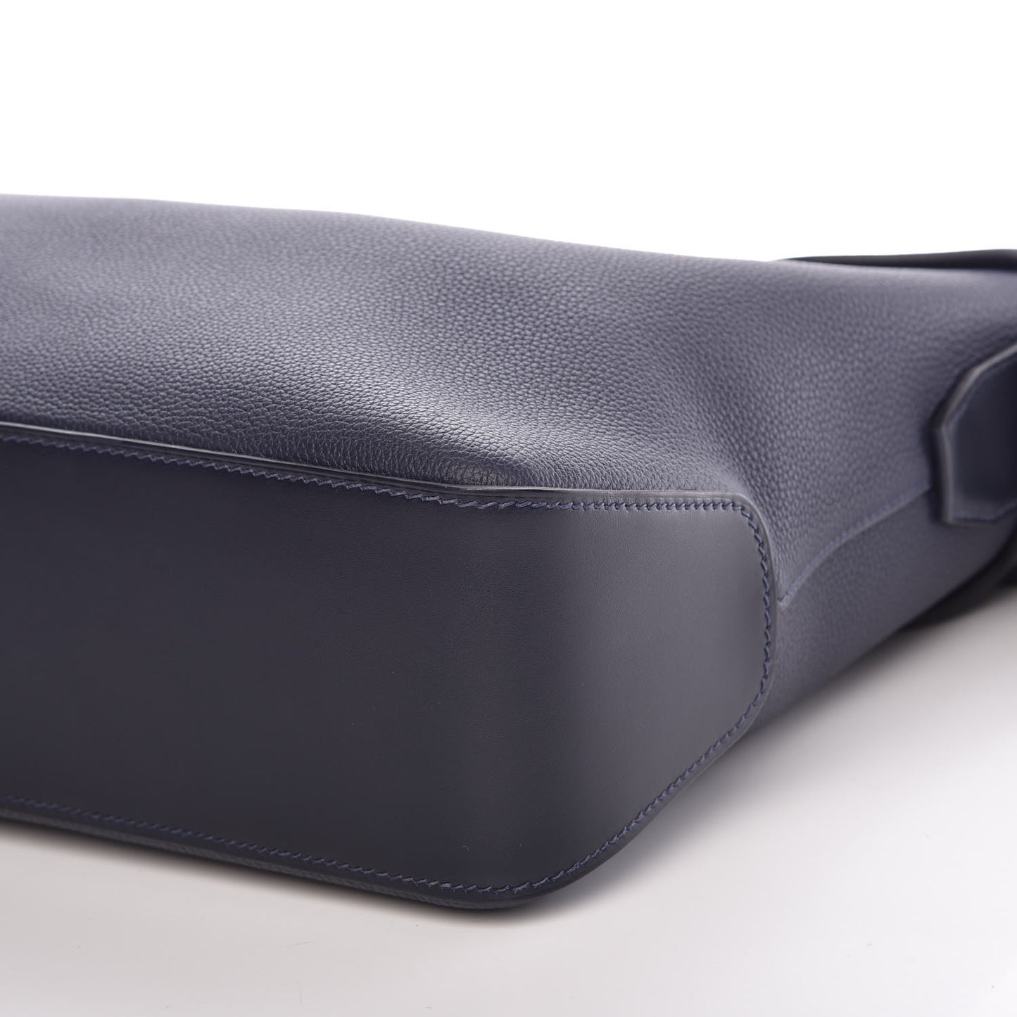 Togo CityNews Messenger Bleu Nuit Bleu Indigo