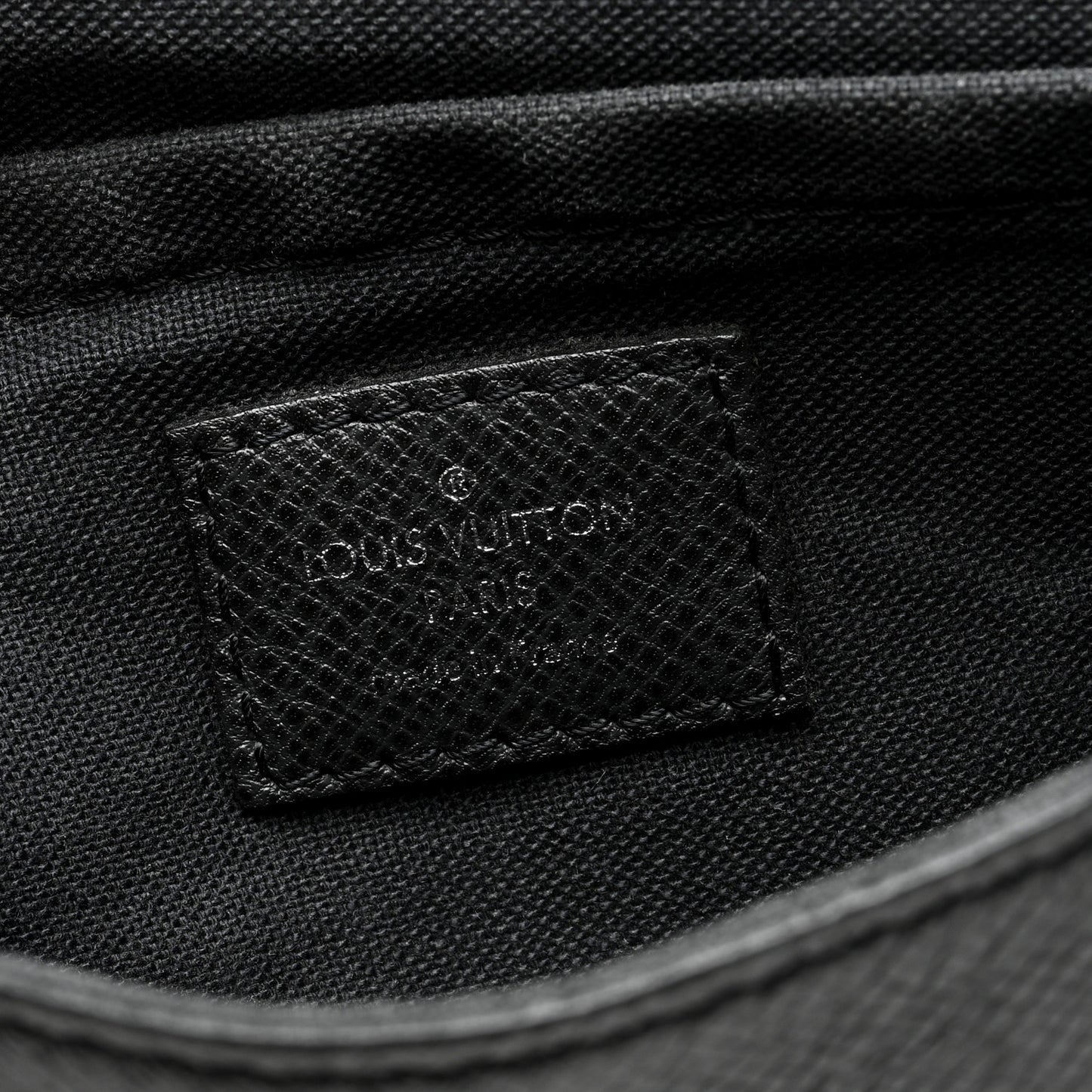 Taiga Luka Messenger Bag Ardoise