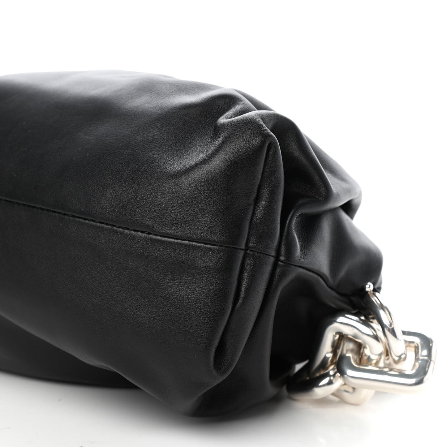 Calfskin The Pouch Chain Black